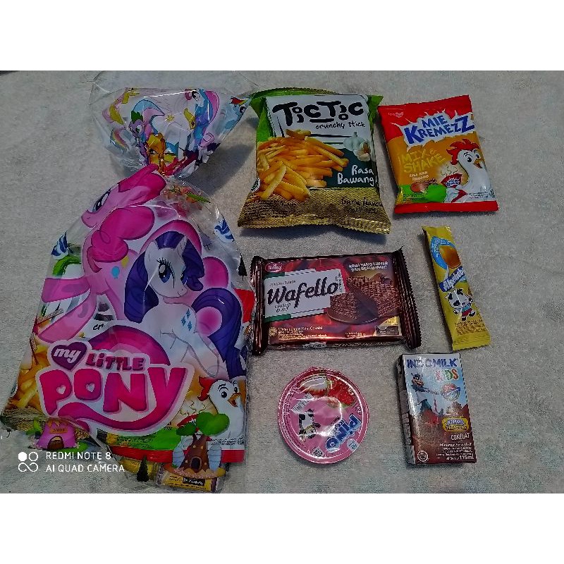 

paket bingkisan ulang tahun