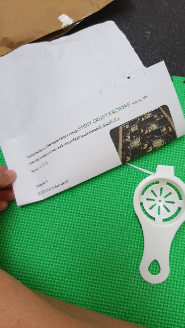 Fiwade ; Pemisah Kuning Telur