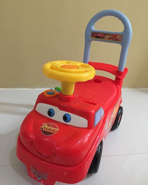 Preloved kiddieland disney cars ride on