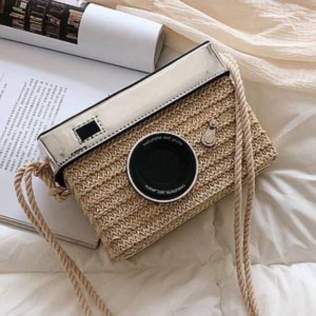 SF3613 Tas fashionRotan Camera Persegi