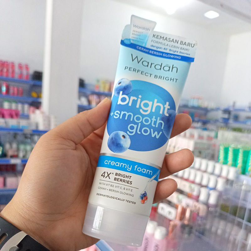 Foam wardah perfect brightening and smoothing 100 gr.