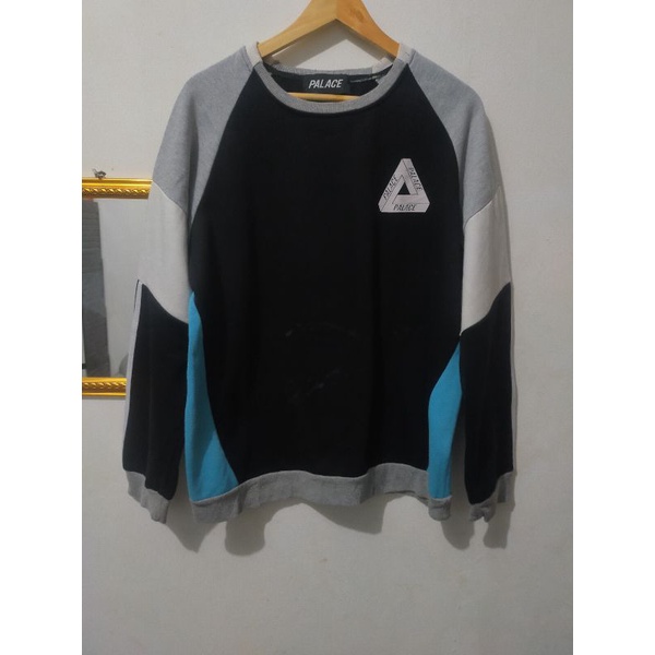 PALACE CREWNECK