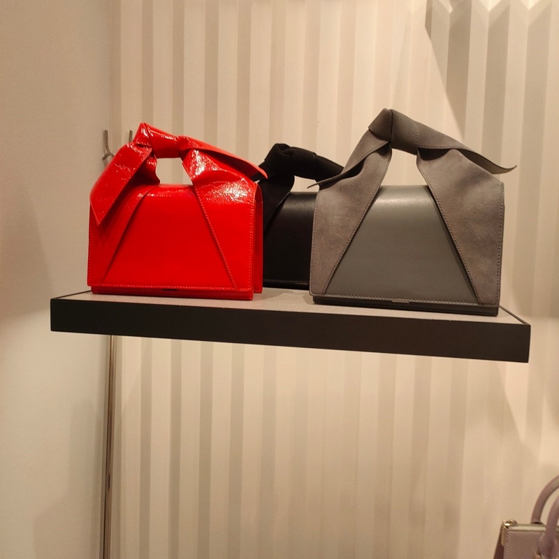 Charles & Keith CK Bow Top Handle Bag Original 100% (Turun Harga 775.000-625.000)