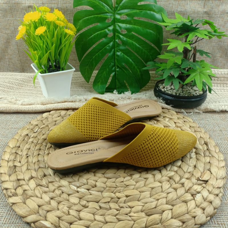 Sandal Flat Wanita Slip On Bahan Rajut Import SF-53 GRAVICI