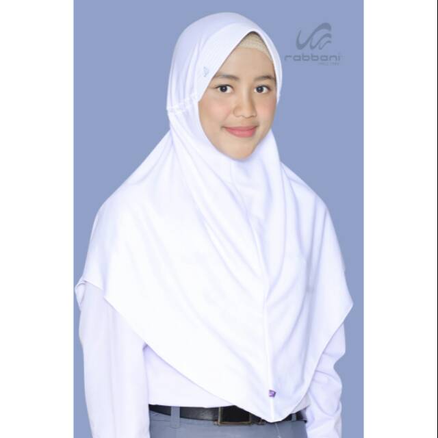 Rabbani Kerudung an Innova L