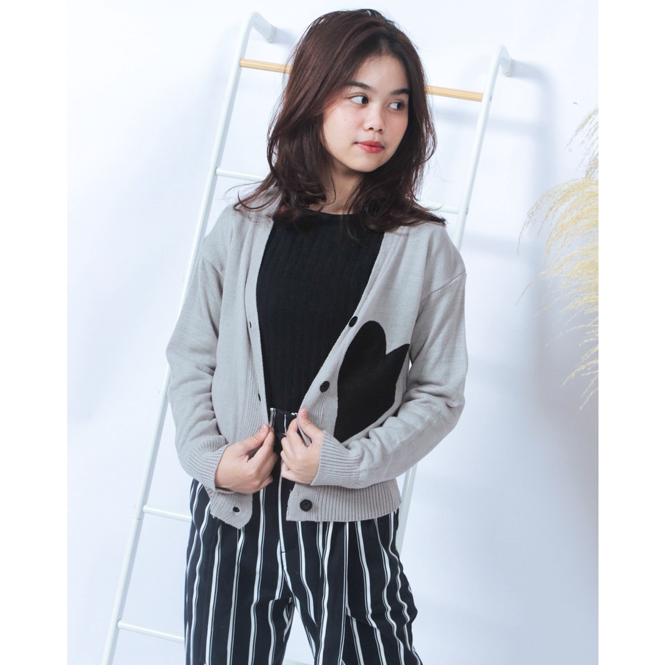 Tokomilkan - Cardigan Rajut Wanita Motif BLACK HEART / Cardygan Wanita / Atasan wanita