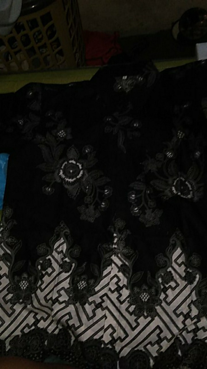 Bswart Hrb026 Kenongo Hem Batik Gunungan Hitam Putih Kemeja Batik Pria