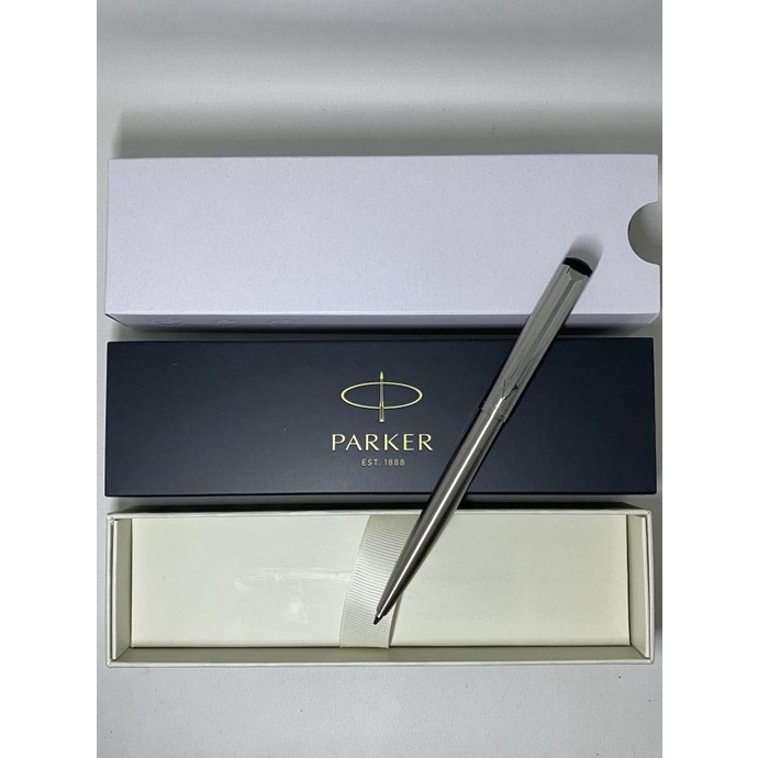 

Office & Stationery | Alat Tulis | Pulpen Parker Vektor Ss Ct ( Stanless Klip Silver ) | Best Seller