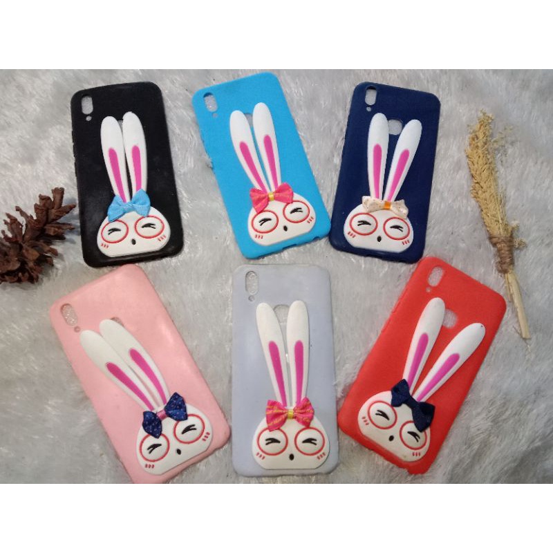 case motif boneka vivo v9
