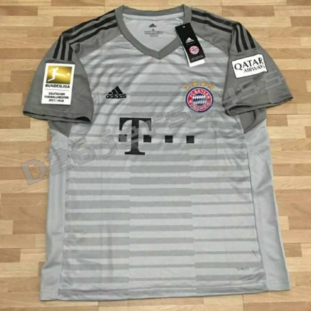 bayern munich gold jersey