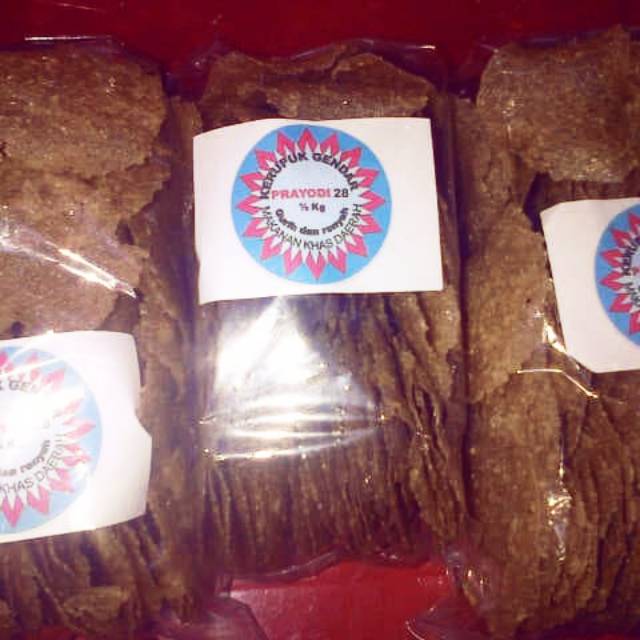 

Kerupuk gendar