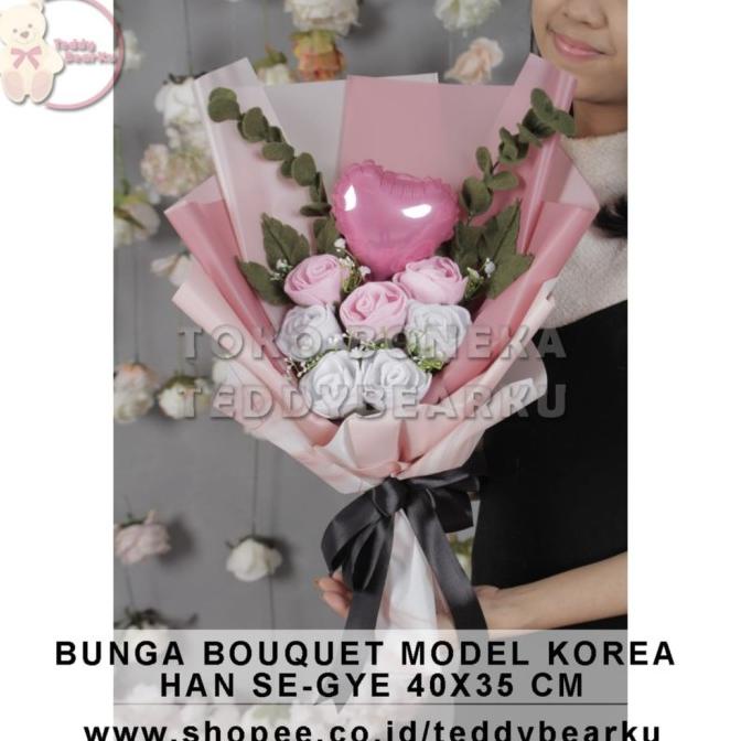 

KOREA KADO PACAR WISUDA VALENTINE BOUQUET TERLARIS HAN SE-GYE LOVE BUN DG654EAFVD