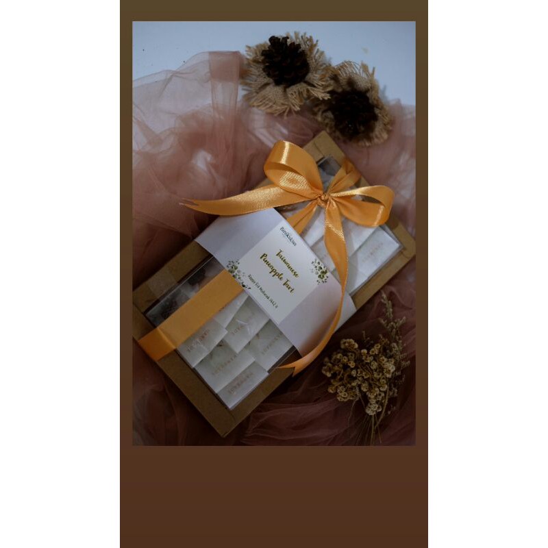 

HAMPERS LEBARAN NASTAR TAIWAN