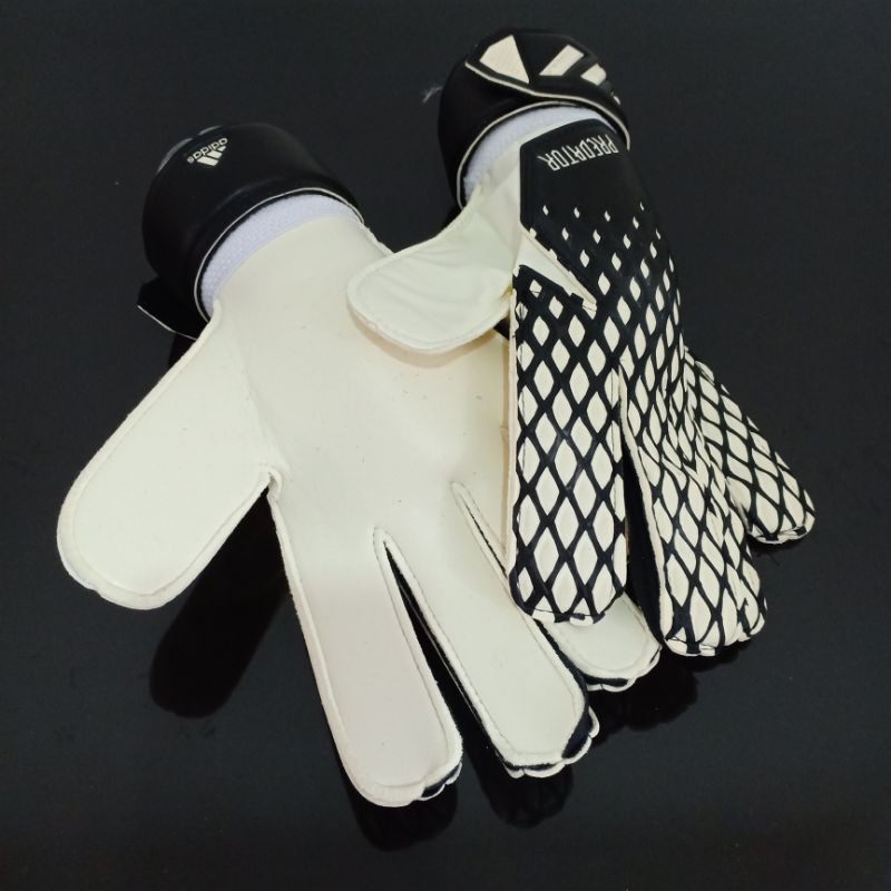 sarung tangan kiper anak adidas