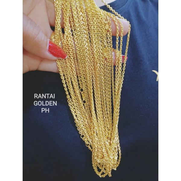 Rantai kalung replika mas 24 k yg golden,awtlet,ukuran 45cm (realnya 45-55cm),60cm (realnya 60-70cm) BERAT DITENTUKAN BERDASARKAN Besar kalung,bukan berat nya karena tidak ditimbang timbang karena hanya replika emas