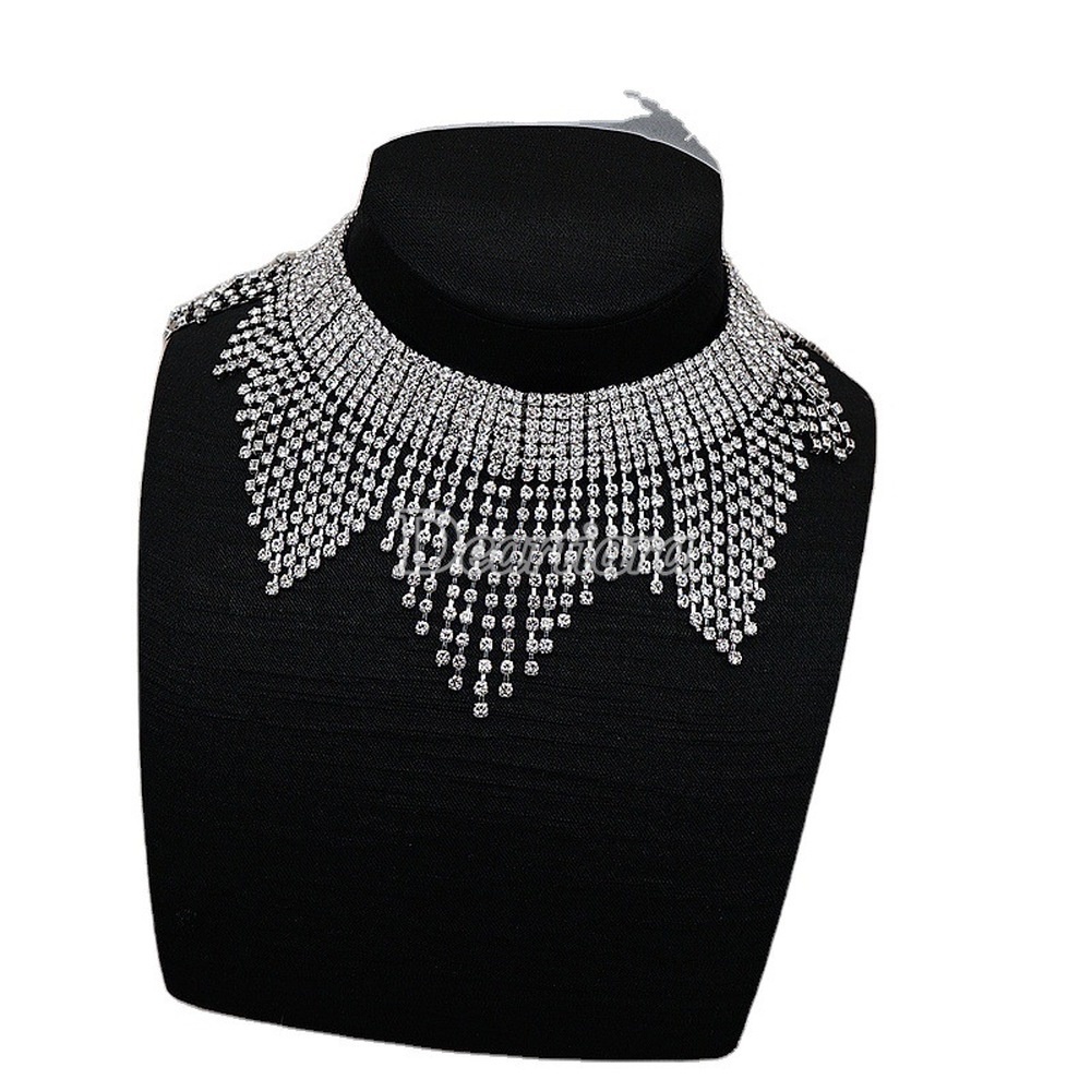 Set Kalung Anting Rumbai Berlian Imitasi Untuk Pesta Makan Malam