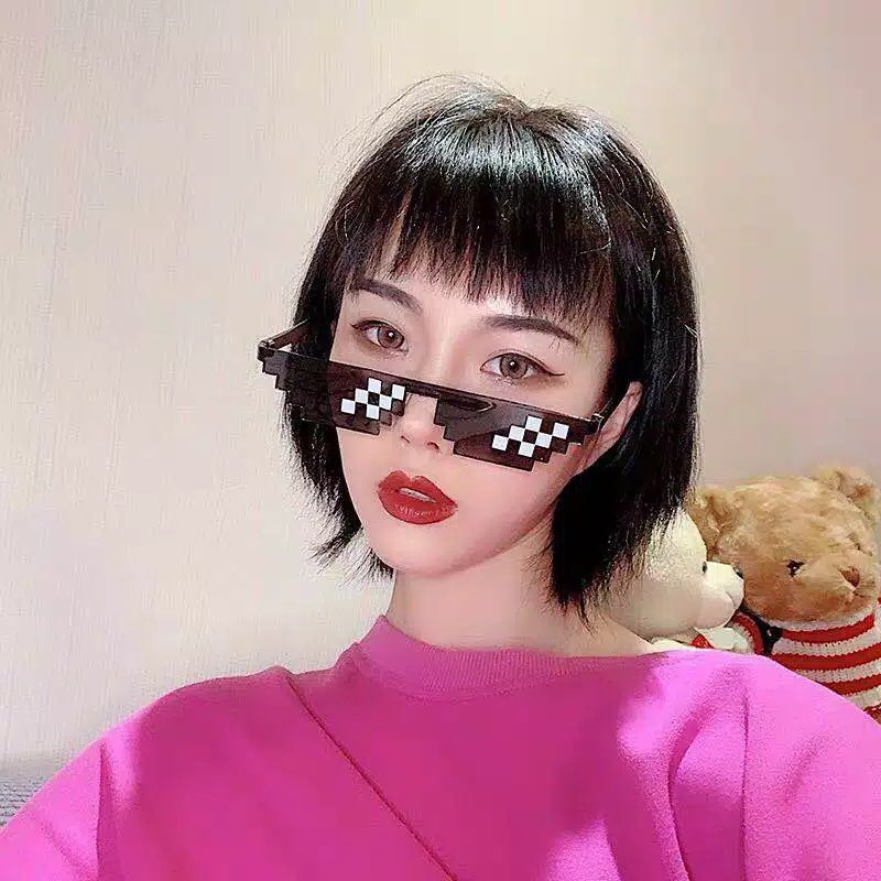 Kacamata hitam kotak kotak Pixel Minecraft Thug Life roblox 8-bit Mosaic Deal With It YouTubers fash