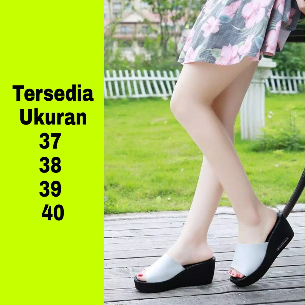 LUTTON - SANDAL WANITA WEDGES TERLARIS