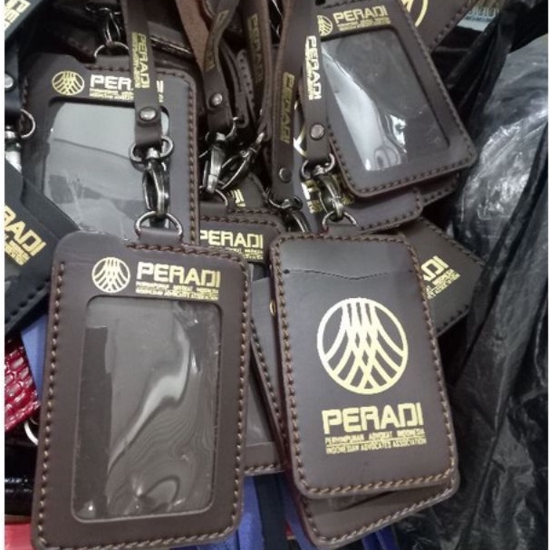

Kalung ID card Peradi kalung nama Peradi kalung ID card Peradi nametag holder Peradi kalung nama Peradi kalung pengenal Peradi gantungan nama Peradi