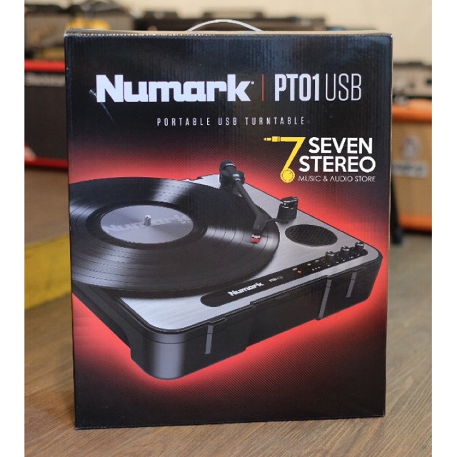 Numark PT01 USB Portable Vinyl-Archiving Turntable