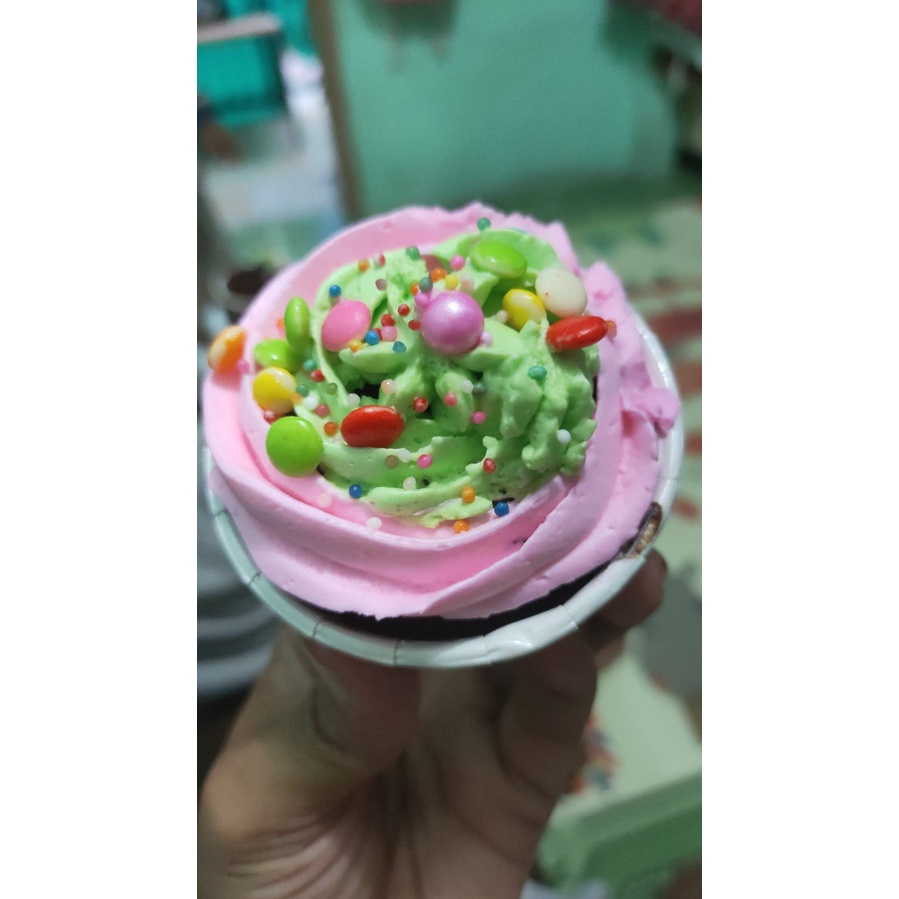 

CUP CAKE BY BUNA ADE