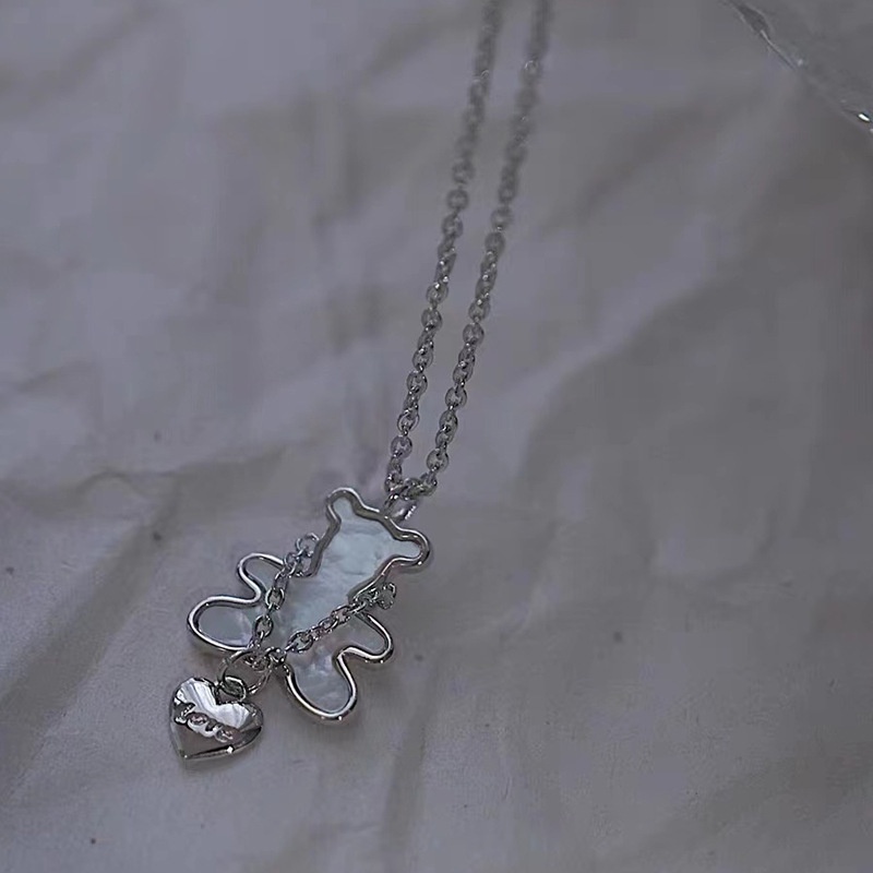 Kalung Rantai Klavikula Desain Beruang Hati Warna Silver Gaya Korea Serbaguna Untuk Aksesoris