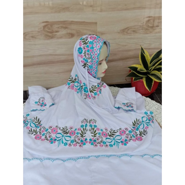 Mukena Dewasa Terusan Bordir Kudus/ mukena lajuran bordir