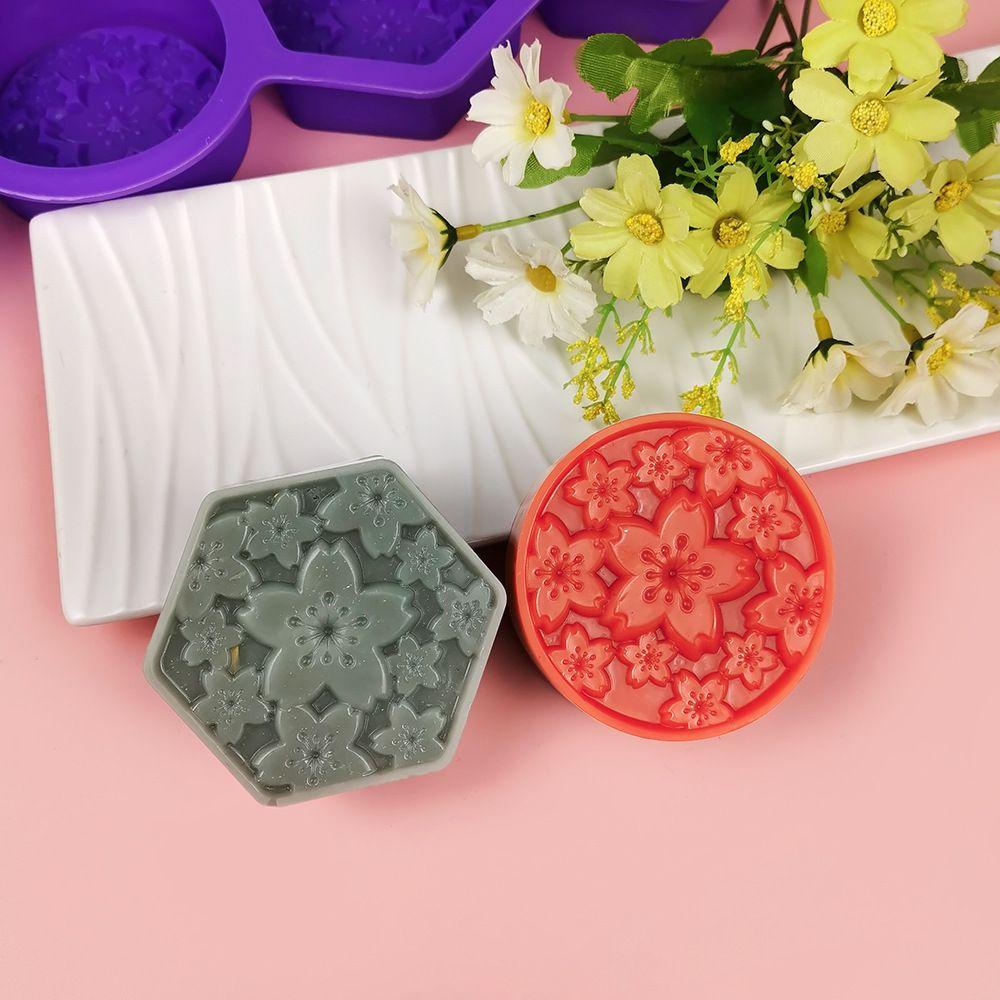 Preva Cetakan Sabun Silikon Multi-Fungsi Bentuk Bunga 3D DIY Craft Vintage Round Mold 4rongga Perlengkapan Sabun