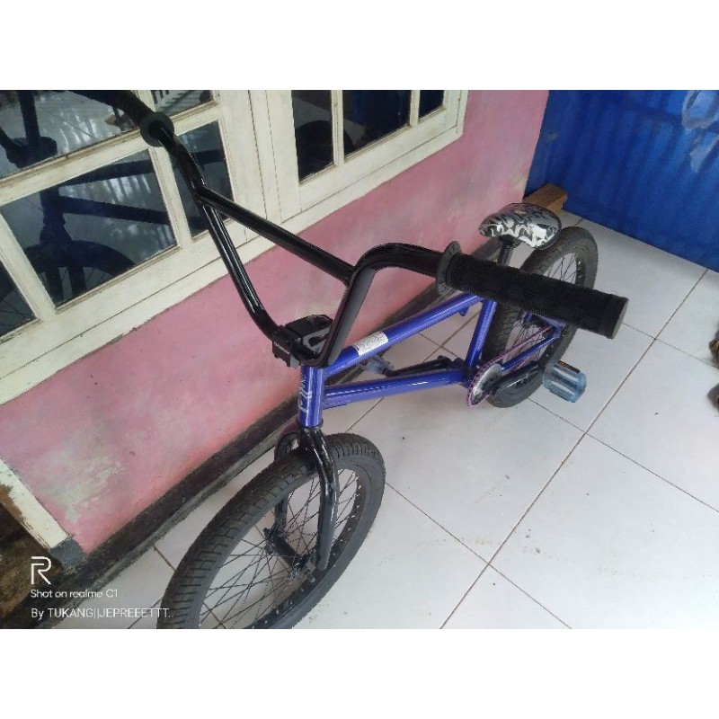 bmx street