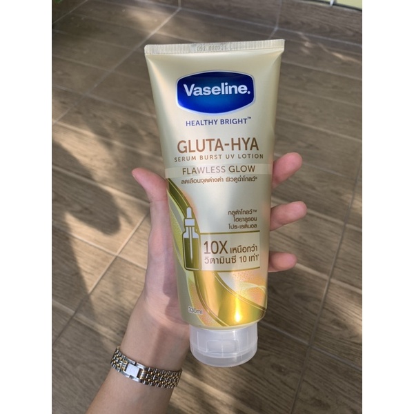 VASELINE GLUTA HYA LOTION ORI THAILAND