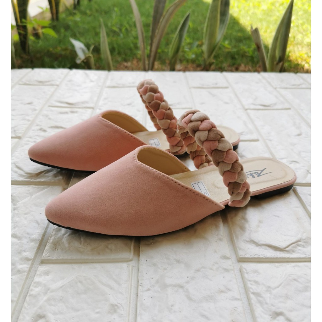 Arlaine- Viola Sandal Slop Wanita / Sandal Kepang / Selop Wanita