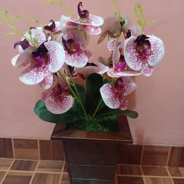 Bunga hias anggrek latex