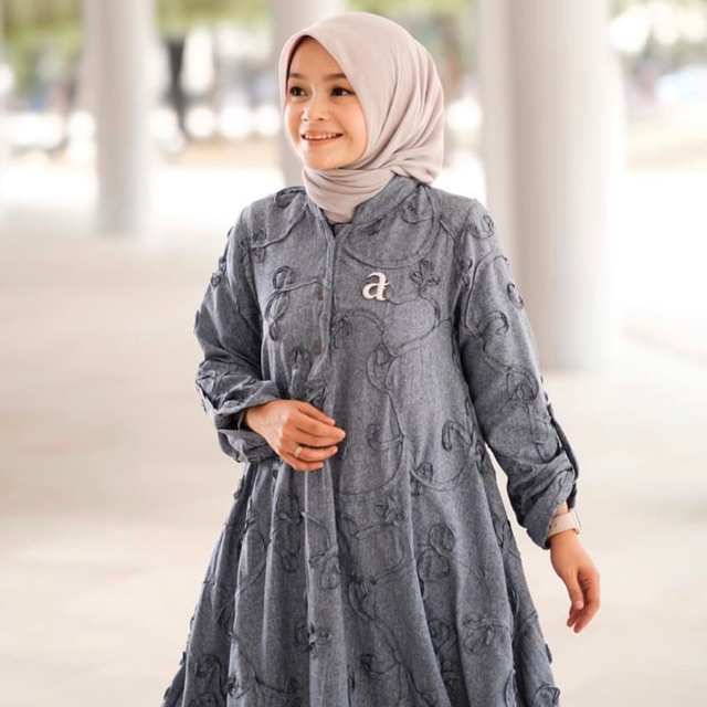 Dress Aurelia by Aneuku