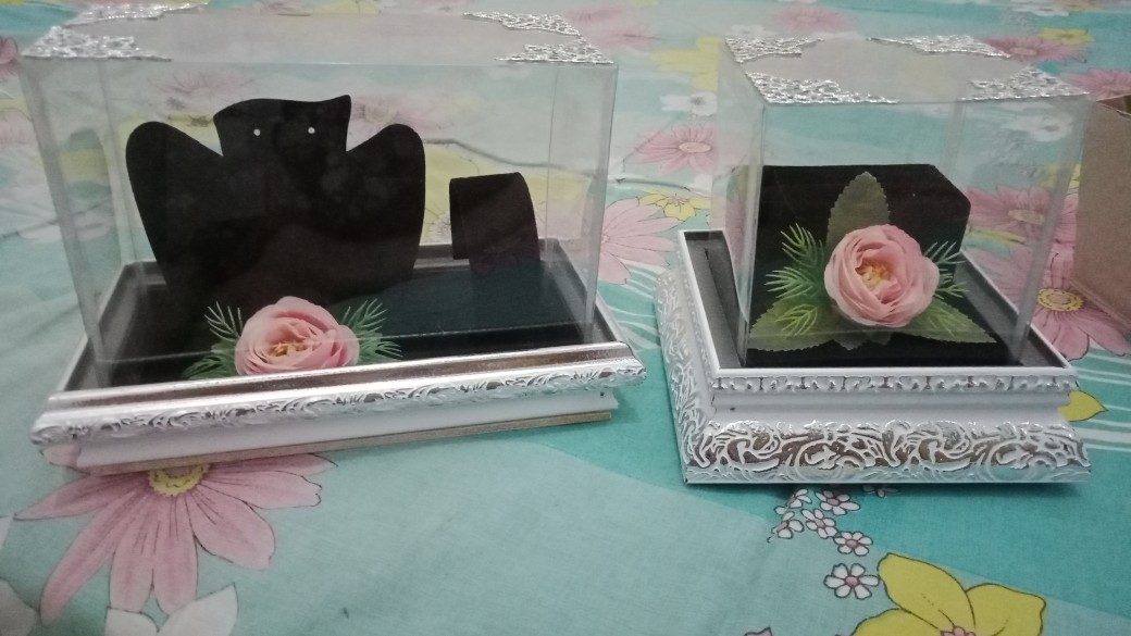 Nampan Frame Perhiasan Gelang Kalung Kotak Hantaran Seserahan
