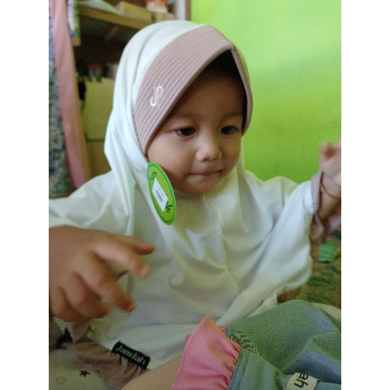 Jilbab anak by Jamilah