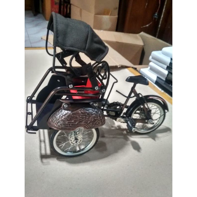 TERMURAH MINIATUR BECAK SEPEDA BECAK BESI