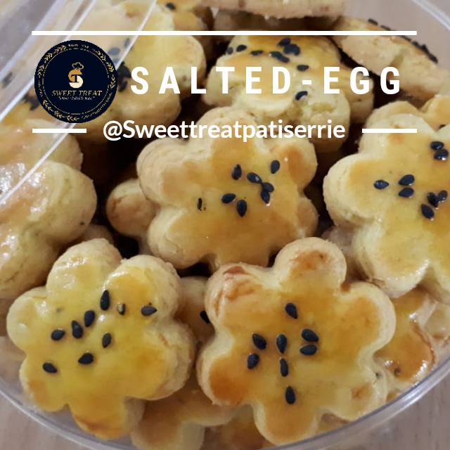 

Salted egg cookies