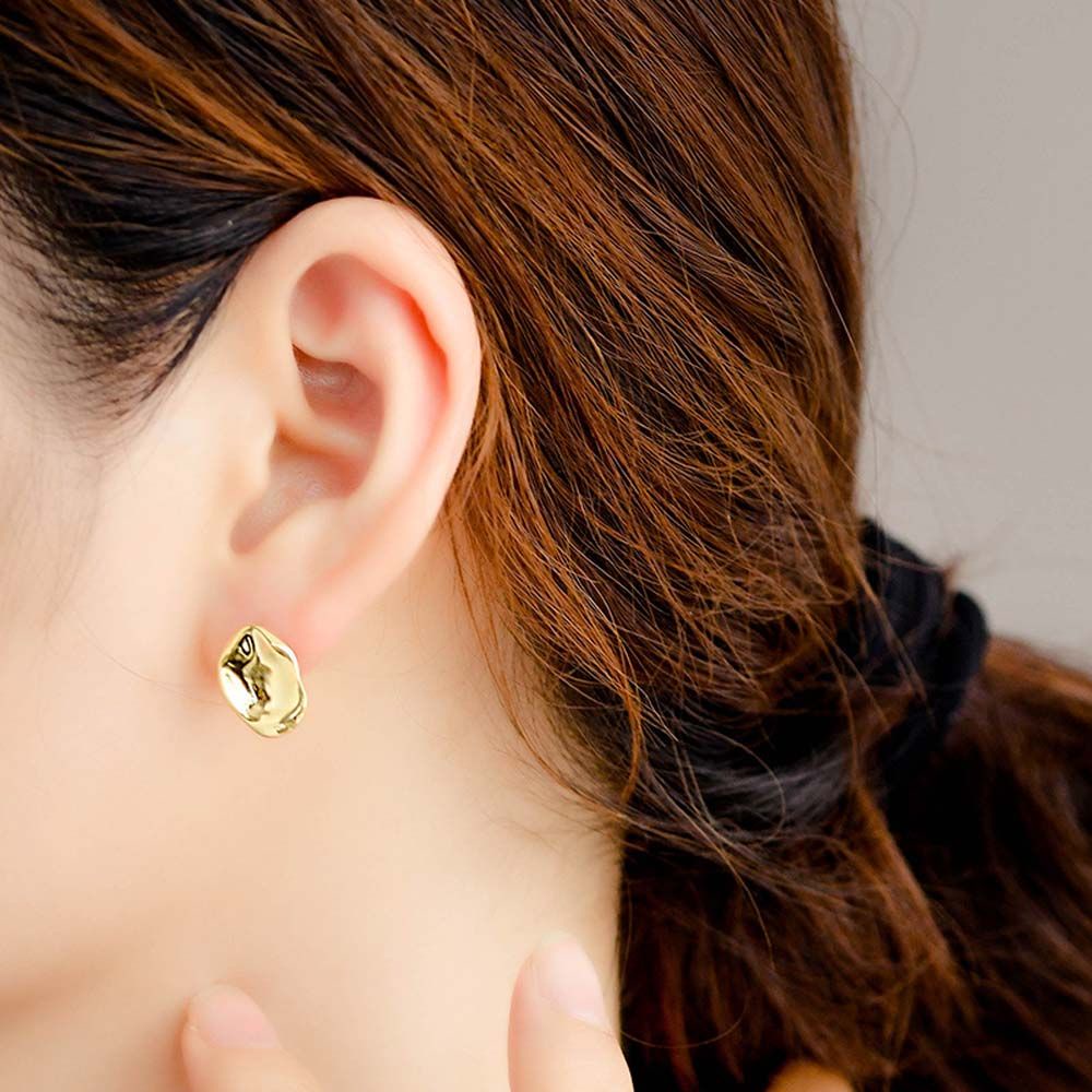 Anting Stud Desain Tidak Teratur Bahan Logam Warna Emas Perak Multicolor Gaya Korea Untuk Wanita