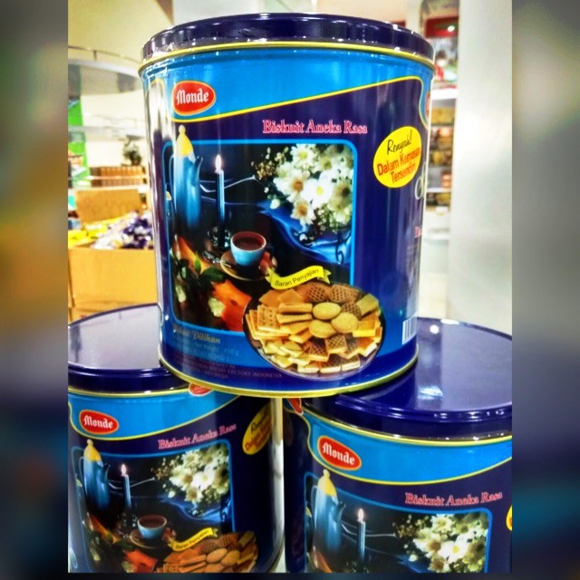 

MONDE TOP SELECTED BLUE 450 GRAM 1 KARTON ISI 6 TIN