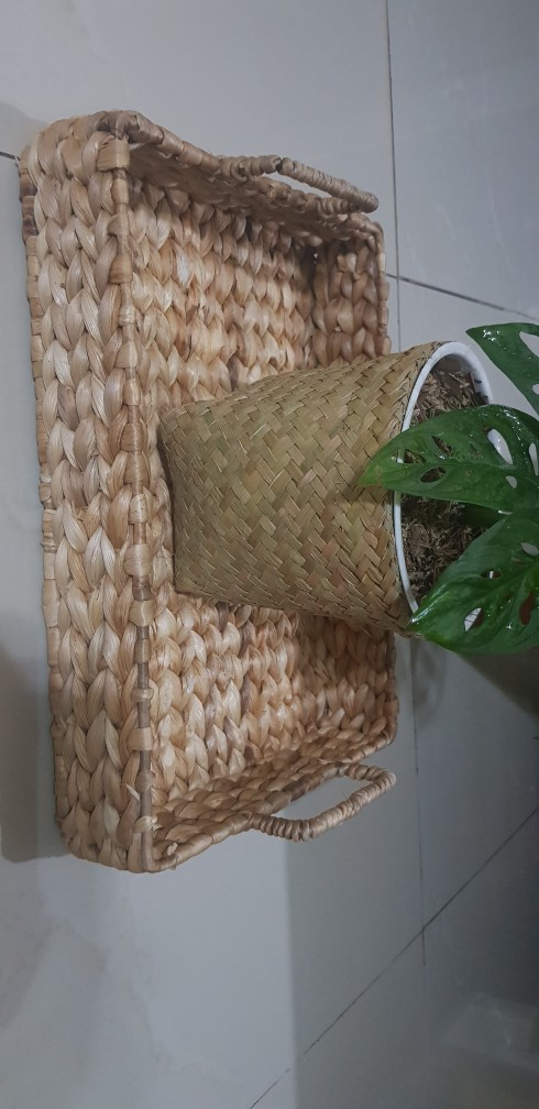 Nampan Anyaman / Baki / Tray / Keranjang Kotak Enceng Gondok Handmade Dekorasi Kekinian
