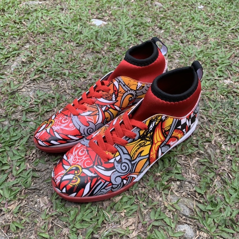 Sepatu Futsal Ortuseight Booth Pandawa Bima Nakula Sadewa Yudistira - Merah