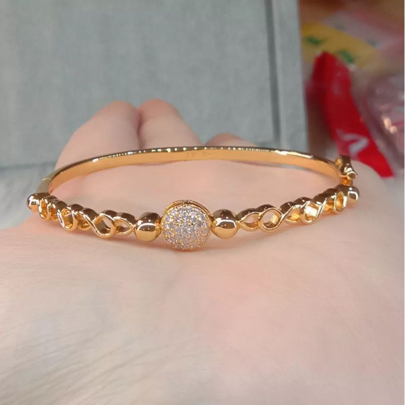 Gelang Titanium Wanita Anti Karat, Anti Alergi, Tahan Lama, Di Jamin REALPICT 100% dan High Quality, Gelang Bangle Gold