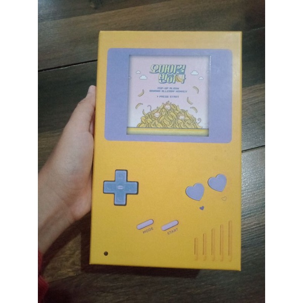 Album Oh My Girl Banhana Banana Allergy Monkey