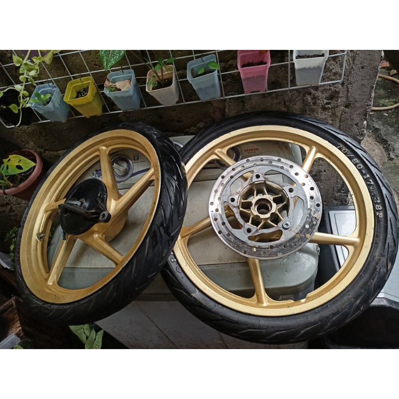 Velg Bajaj Pulsar 180 bajai dts 135 cc pelek racing palang original ori copotan standar fullset kele
