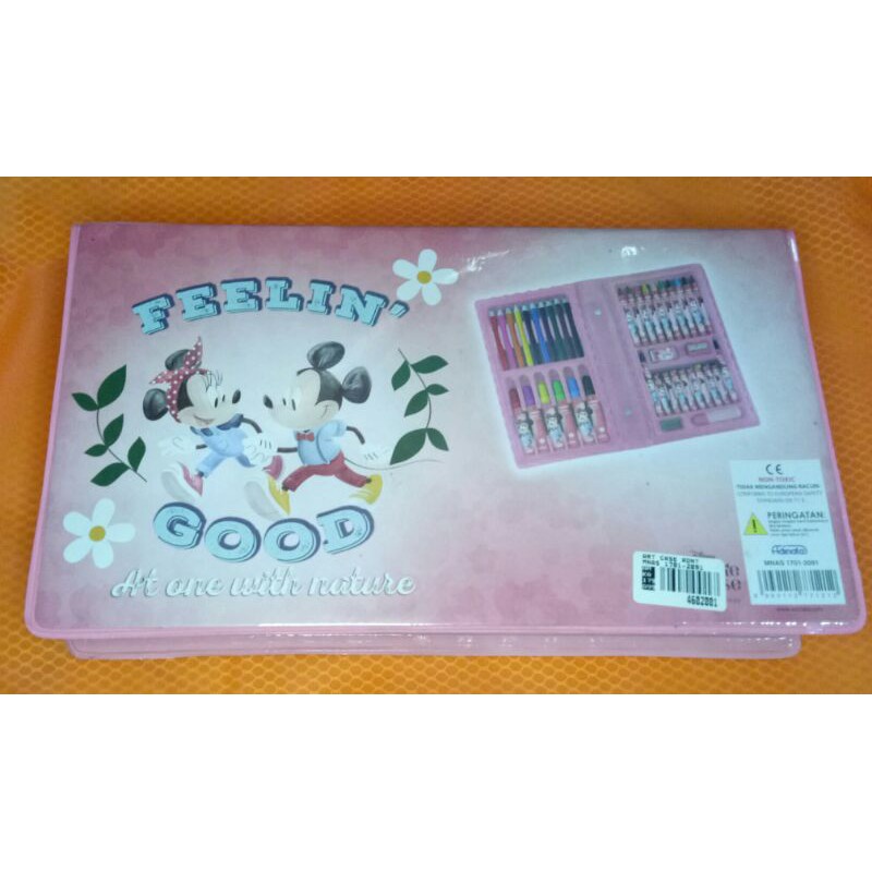 Art set (crayon set)