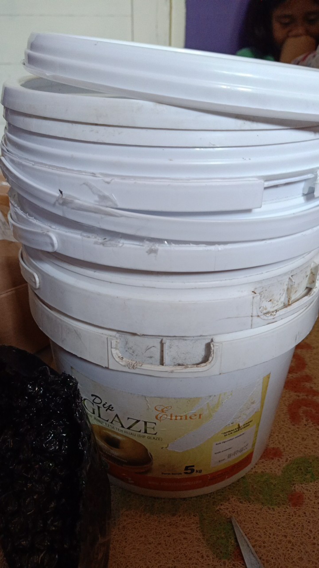 Ember Bekas / Ektra Packing