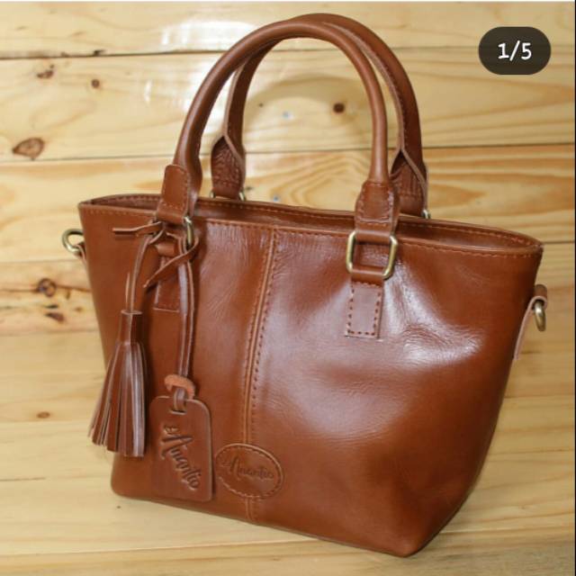 Preloved tas kulit anantio