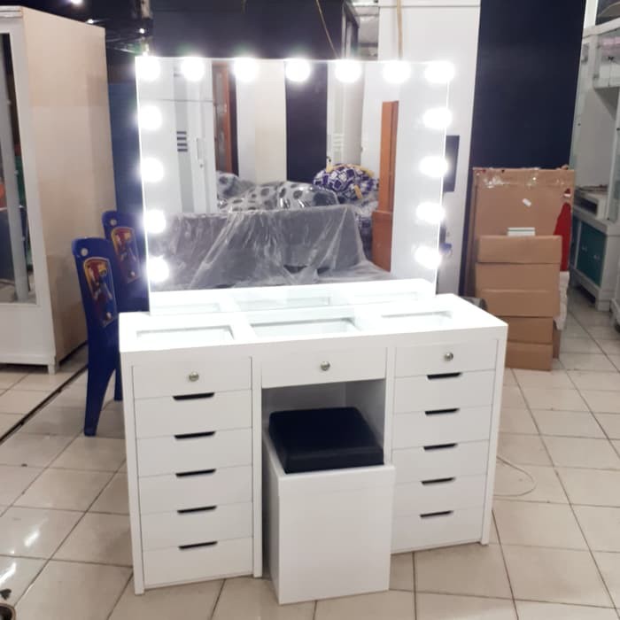 MEJA RIAS ARTIS VARIASI LAMPU LED Modern Jati Jepara