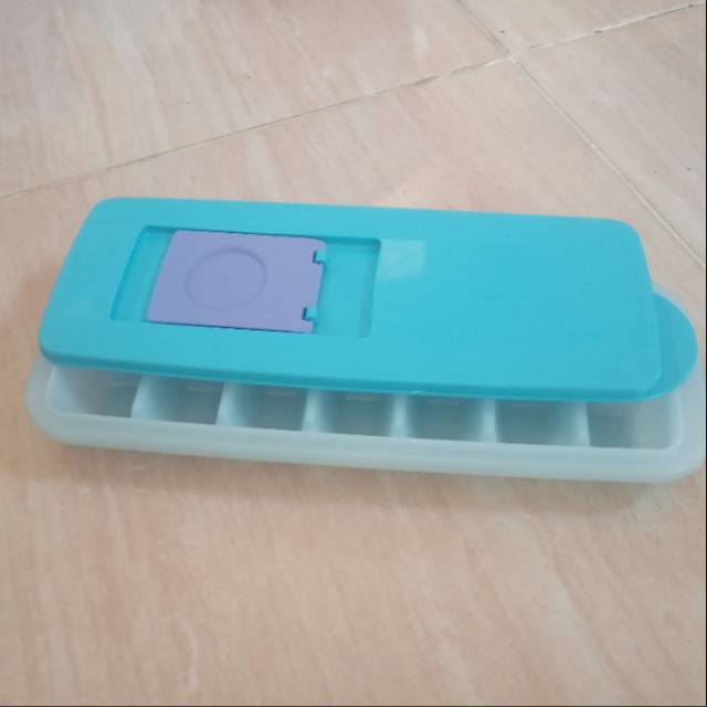 Ice Tray Tupperware