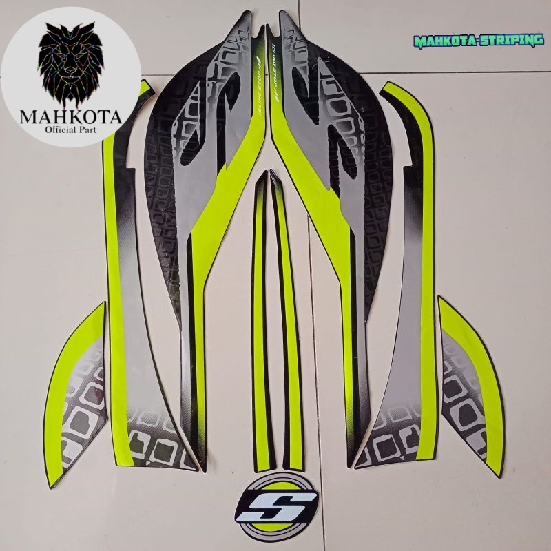 stiker STRIPING STICKER LIS LES POLET motor honda scoopy 2019 sporty hitam full list hijau stabilo b